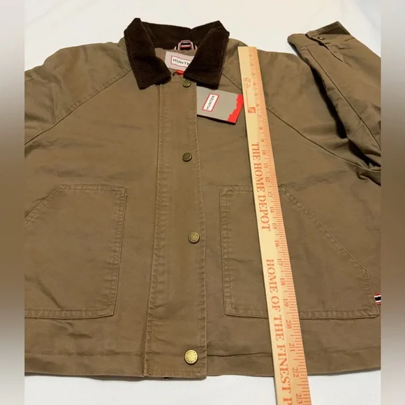 Hunter Insulated Tan Barn Crop Jacket with Dark Brown Corduroy Collar M NWT - Picture 8 of 16